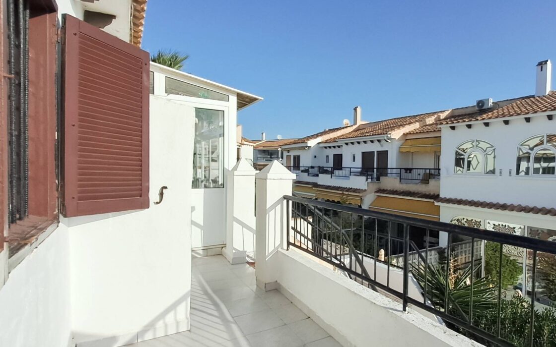 Апартаменты 31 кв.м в Торревьехе, 1 км от моря