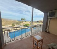 Апартаменты с террасой у моря в Эль Кампельо 76 кв.м