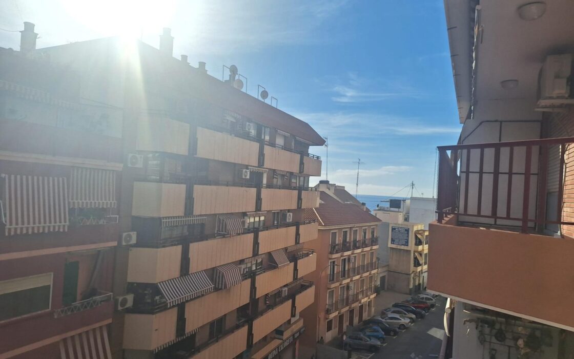 Апартамент 127 кв.м в Аликанте у моря с террасой