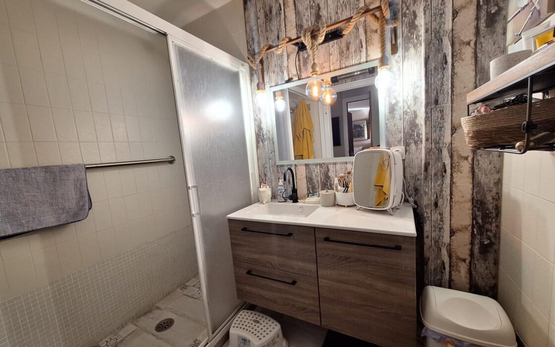 Апартамент 127 кв.м в Аликанте у моря с террасой