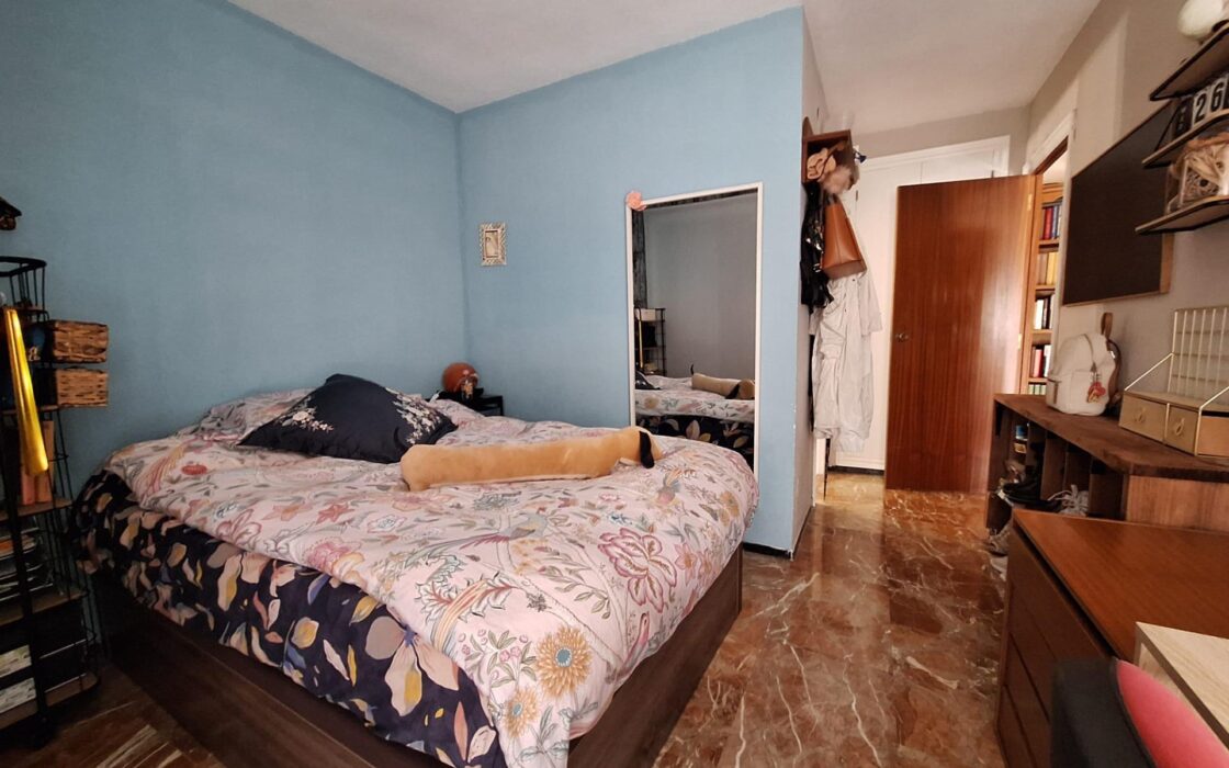 Апартамент 127 кв.м в Аликанте у моря с террасой