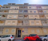 Апартаменты в Торревьехе 68 кв.м с террасой у моря