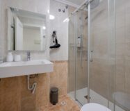 Апартаменты в Торревьехе 68 кв.м с террасой у моря