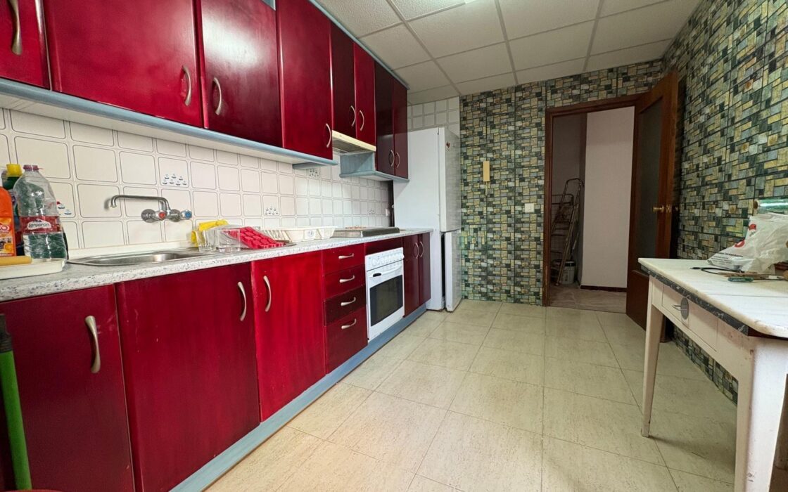 Апартаменты 99 кв.м у моря в Торревьехе, 2 спальни