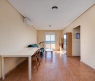 Апартаменты 3 комнаты в Торревьехе 850 м до моря с террасой