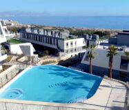 Квартира 3 кімнати 97 кв.м з терасою в Гран Алаканте біля моря