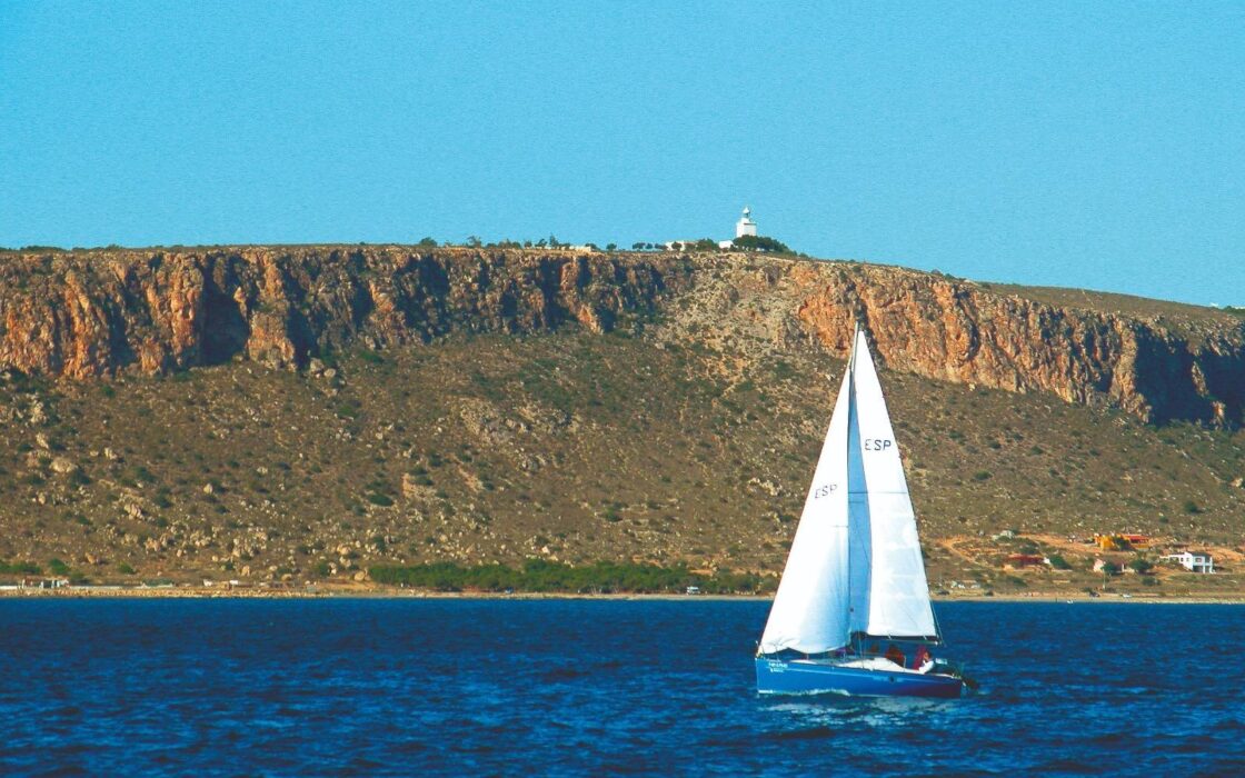 Квартира 3 кімнати 97 кв.м з терасою в Гран Алаканте біля моря