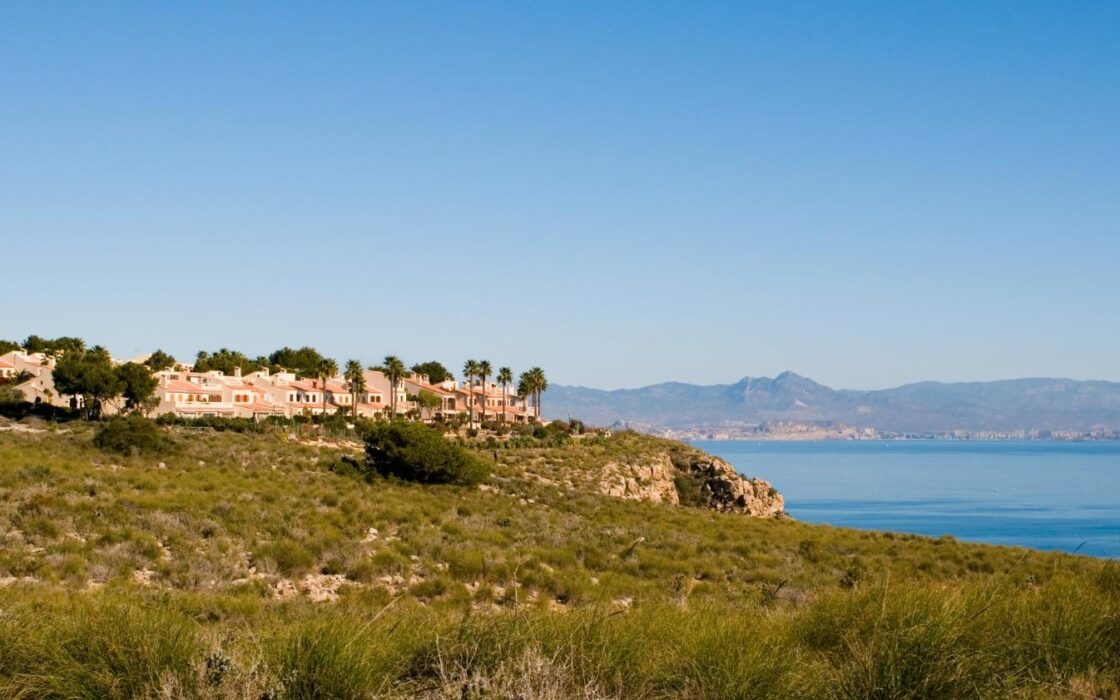 Квартира 3 кімнати 97 кв.м з терасою в Гран Алаканте біля моря