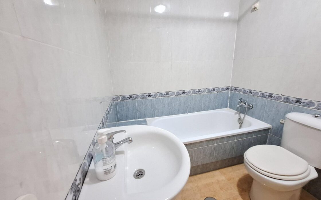 Апартаменты в Торревьехе 78 кв.м в 100 м от моря