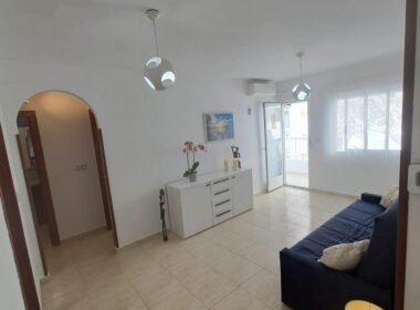 Уютная квартира 56 кв.м в центре Торревьехи у моря