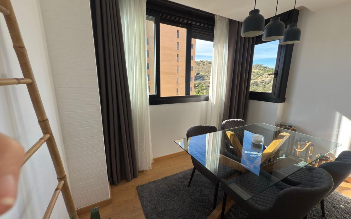 Апартаменты 75 кв.м с видом на море в Вильяхойосе