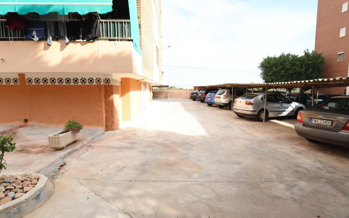 Апартаменти в Торрев’єсі 70 кв.м з видом на море