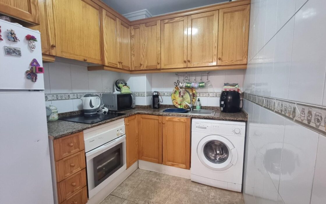 Квартира 58 кв.м у моря в Торревьехе с двумя спальнями