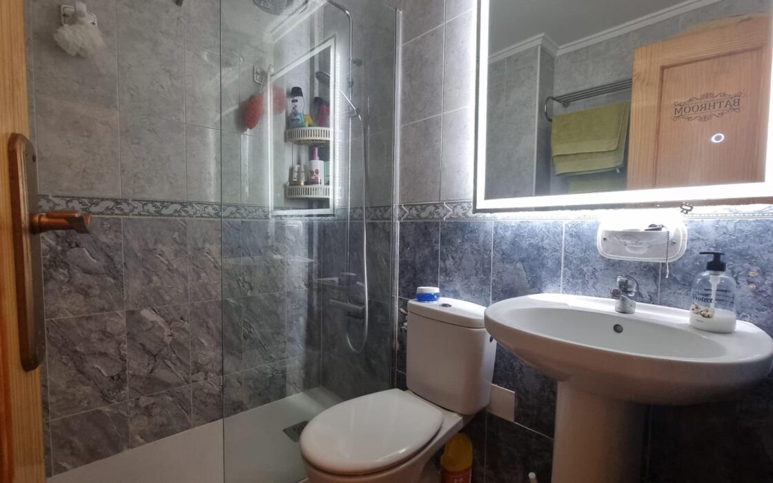 Квартира 58 кв.м у моря в Торревьехе с двумя спальнями