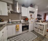 Апартаменти 72 кв.м в Аликанті, 1.8 км до моря