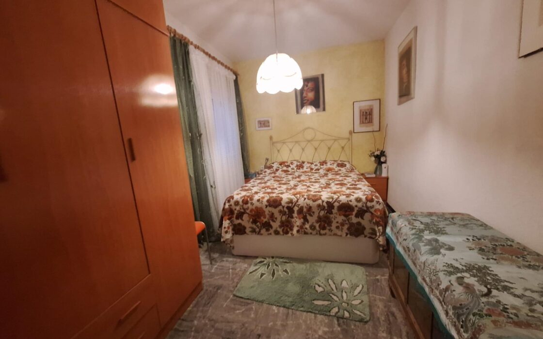 Апартаменти 72 кв.м в Аликанті, 1.8 км до моря