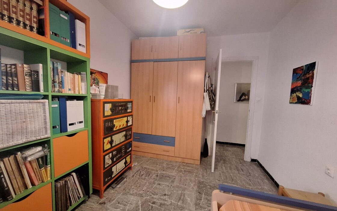 Апартаменти 72 кв.м в Аликанті, 1.8 км до моря