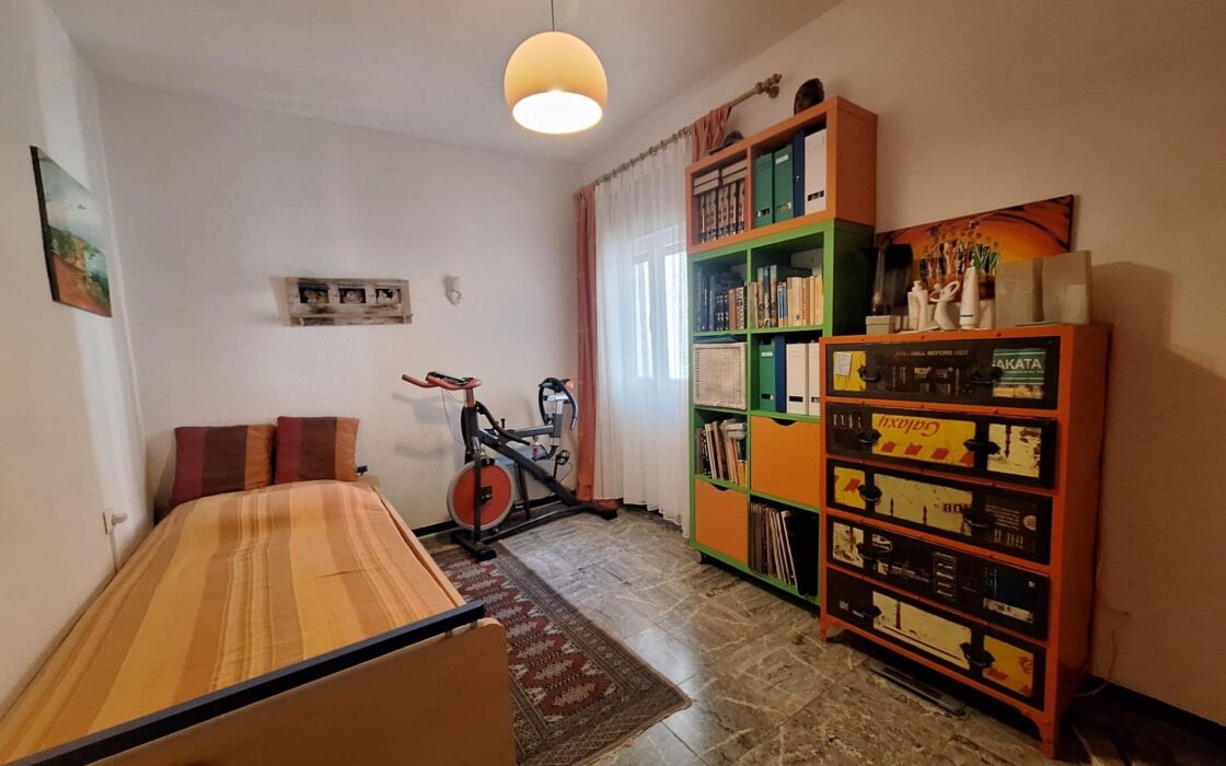 Апартаменти 72 кв.м в Аликанті, 1.8 км до моря