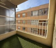 Апартаменты 54 кв.м с террасой в Торревьехе у моря