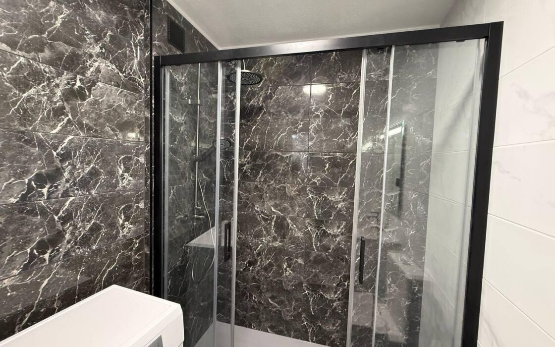 Апартаменты 54 кв.м с террасой в Торревьехе у моря