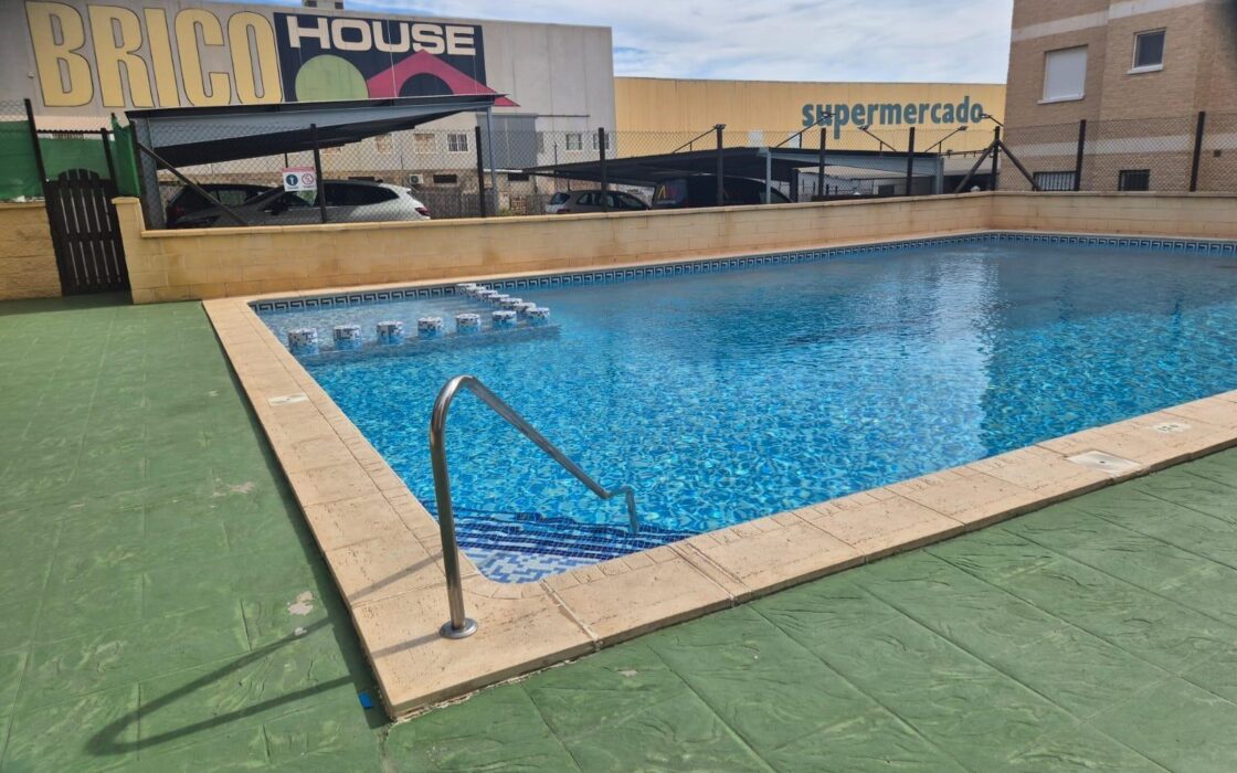 Апартаменты 56 кв.м в Торревьехе у моря, 2 спальни