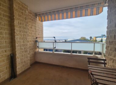 Апартаменты 56 кв.м в Торревьехе у моря, 2 спальни