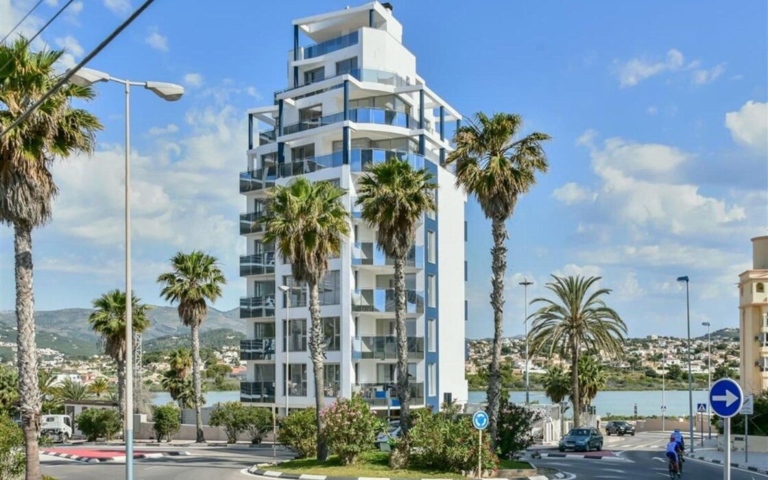 Квартира 143 кв.м з панорамним видом на море в Кальпе