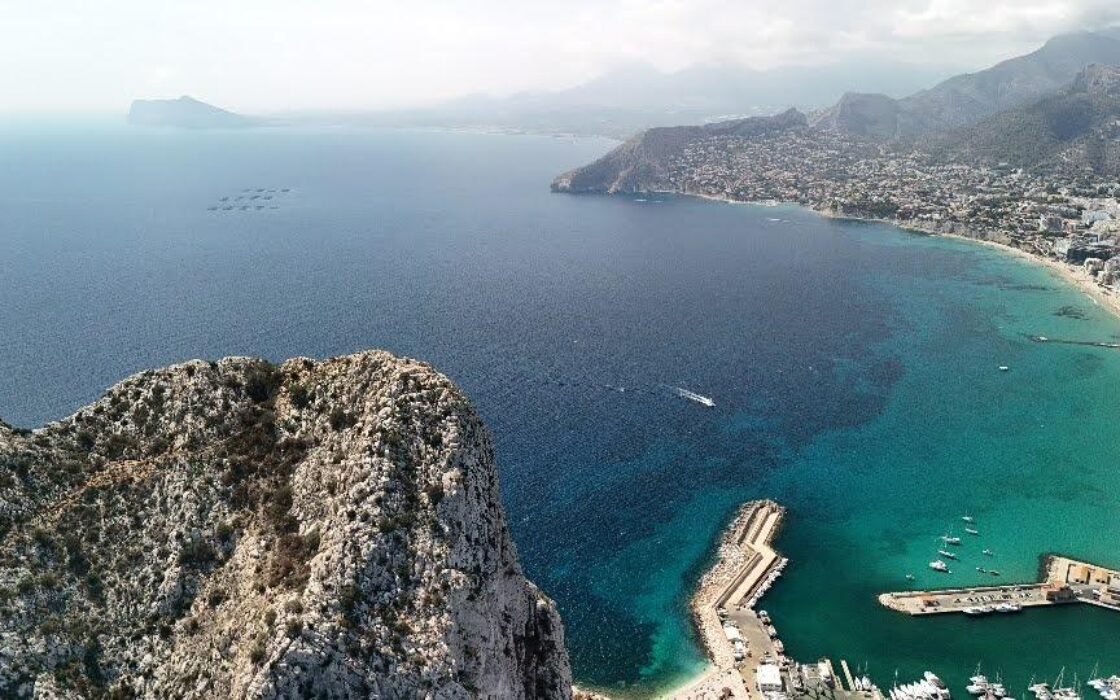 Квартира 143 кв.м з панорамним видом на море в Кальпе