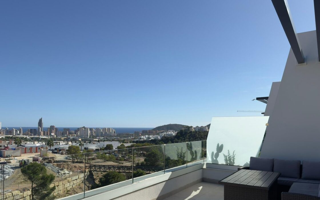 Квартира в Финестрате 134 кв.м з видом на море та терасою