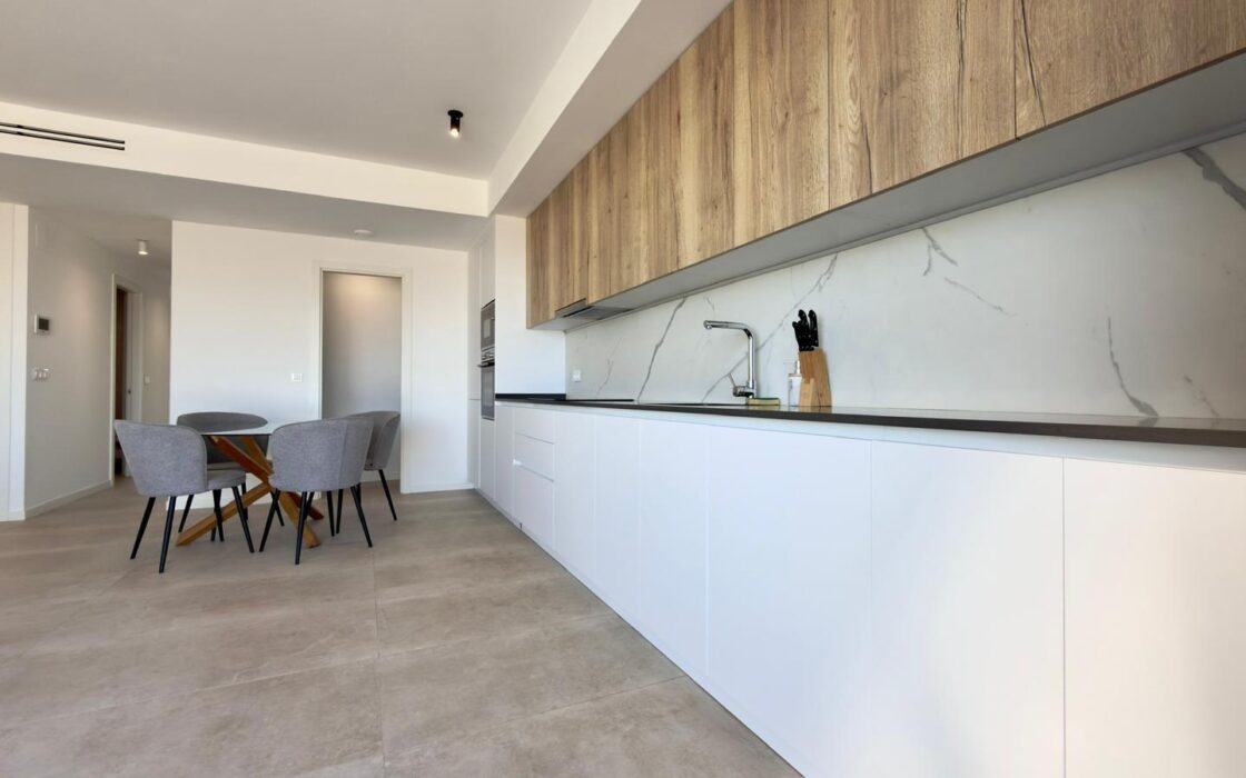 Квартира в Финестрате 134 кв.м з видом на море та терасою