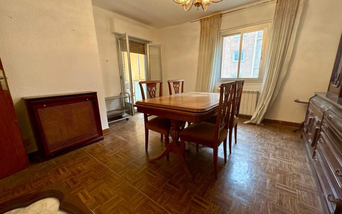 Апартаменты в Мадриде 70 кв.м с террасой и балконом