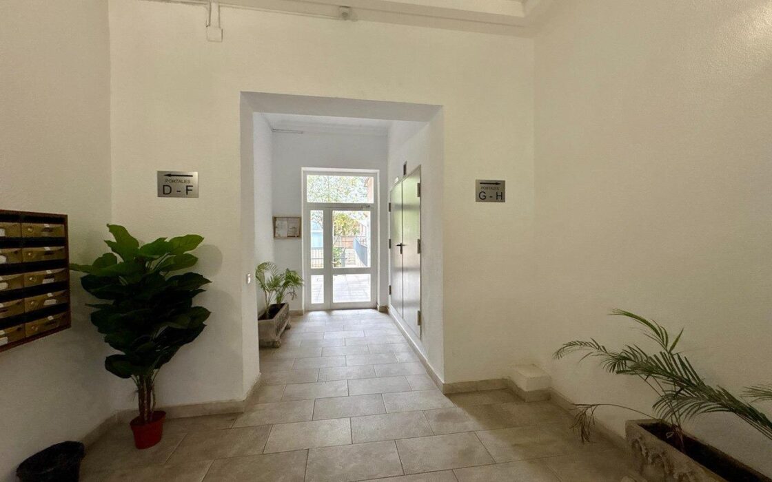 Апартаменты в Мадриде 70 кв.м с террасой и балконом