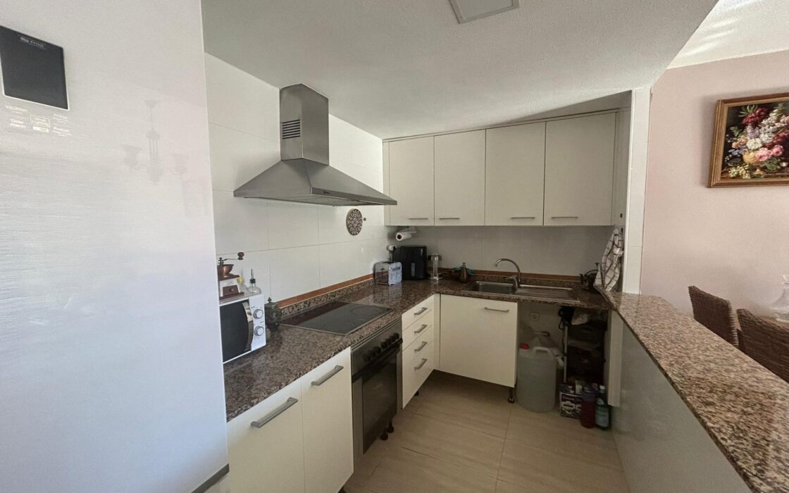 Апартаменты 96 кв.м с видом на море в Ла-Кала-де-Вильяхойса