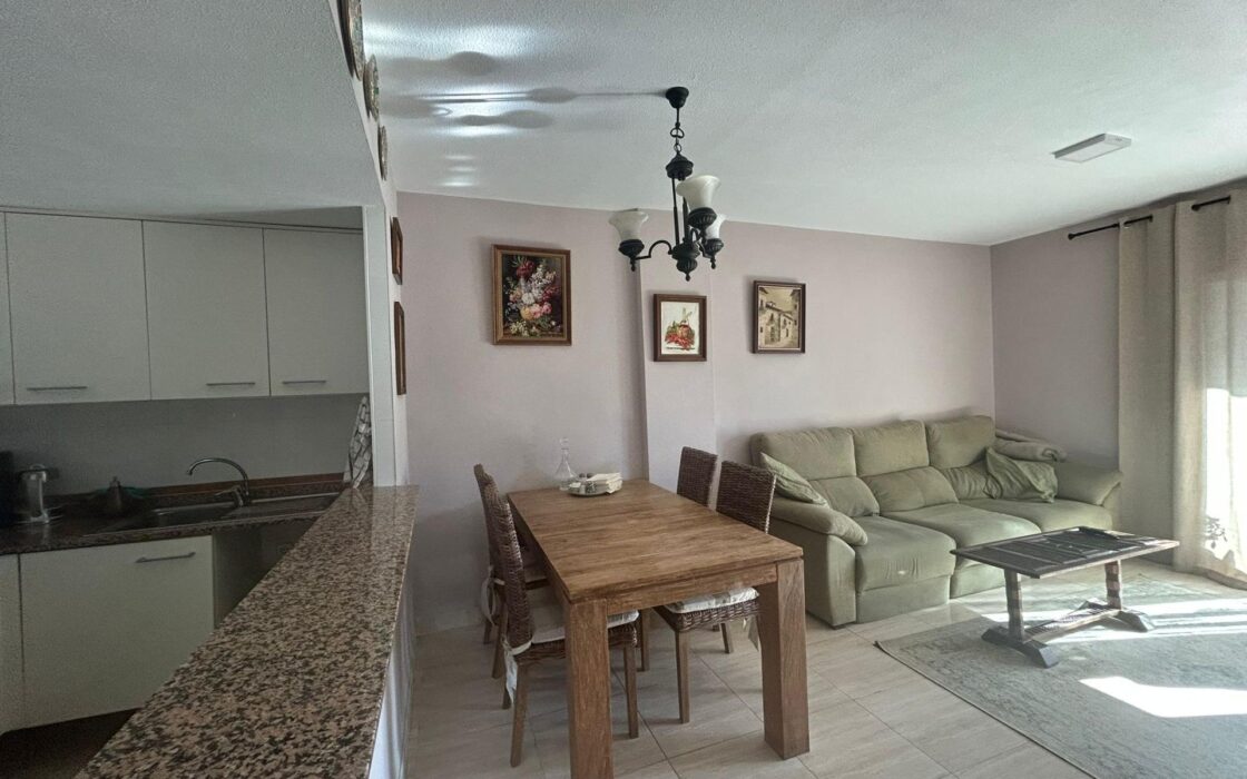 Апартаменты 96 кв.м с видом на море в Ла-Кала-де-Вильяхойса