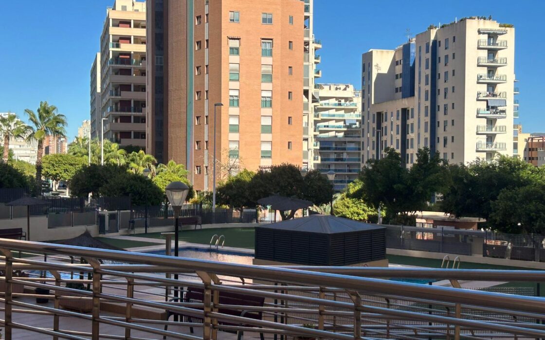 Апартаменты 96 кв.м с видом на море в Ла-Кала-де-Вильяхойса