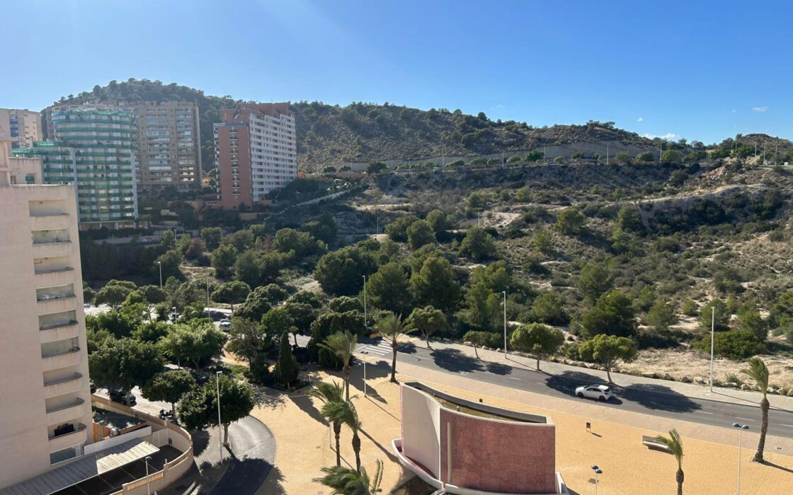 Апартаменты 96 кв.м с видом на море в Ла-Кала-де-Вильяхойса