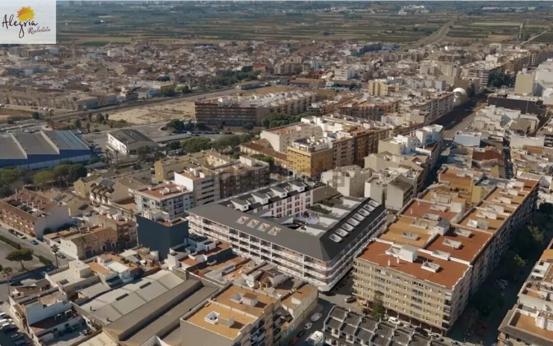 Апартаменты 105 кв.м в Пусоле с террасой у моря