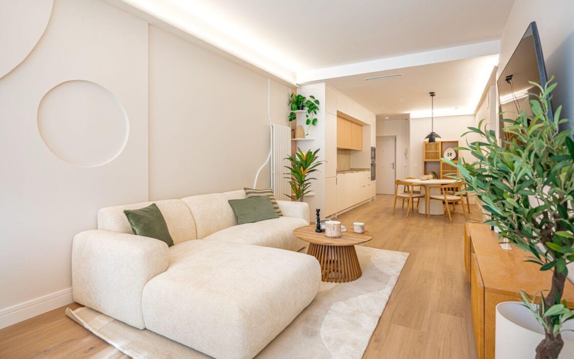 Апартаменты 3 комнаты в Мадриде с террасой 115 кв.м