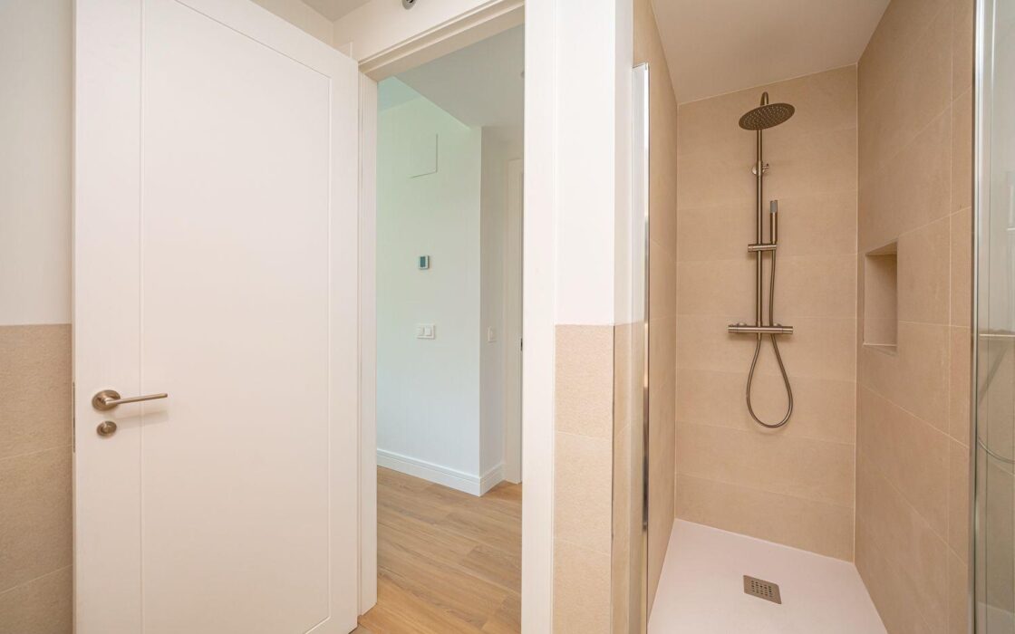 Апартаменты 3 комнаты в Мадриде с террасой 115 кв.м