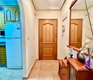 Апартаменты в Торревьехе 63 кв.м у моря с террасой