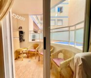 Апартаменты в Торревьехе 63 кв.м у моря с террасой