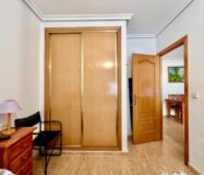 Апартаменты в Торревьехе 63 кв.м у моря с террасой