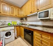 Апартаменты в Торревьехе 63 кв.м у моря с террасой