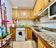 Апартаменты в Торревьехе 63 кв.м у моря с террасой