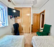 Апартаменты в Торревьехе 63 кв.м у моря с террасой