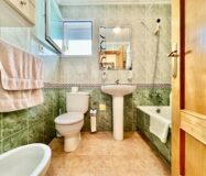 Апартаменты 50 кв.м в Торревьехе у моря с террасой