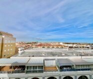 Апартаменты 50 кв.м в Торревьехе у моря с террасой