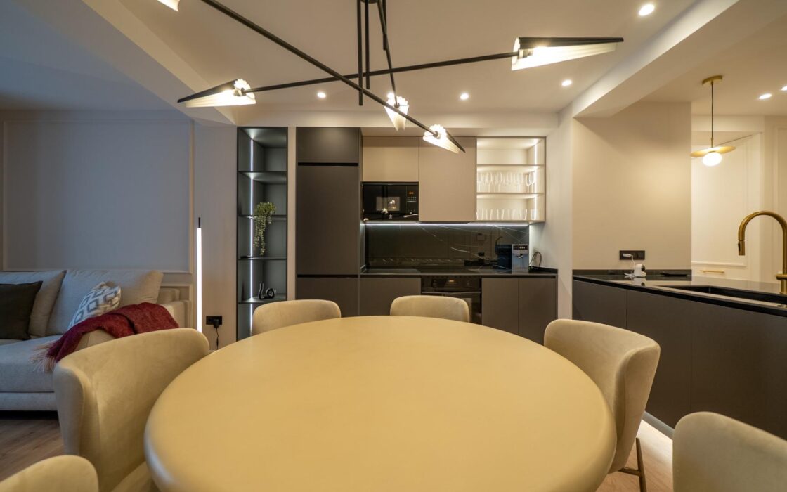 Апартаменти в Мадриді з терасою, 122 кв.м, 4 кімнати