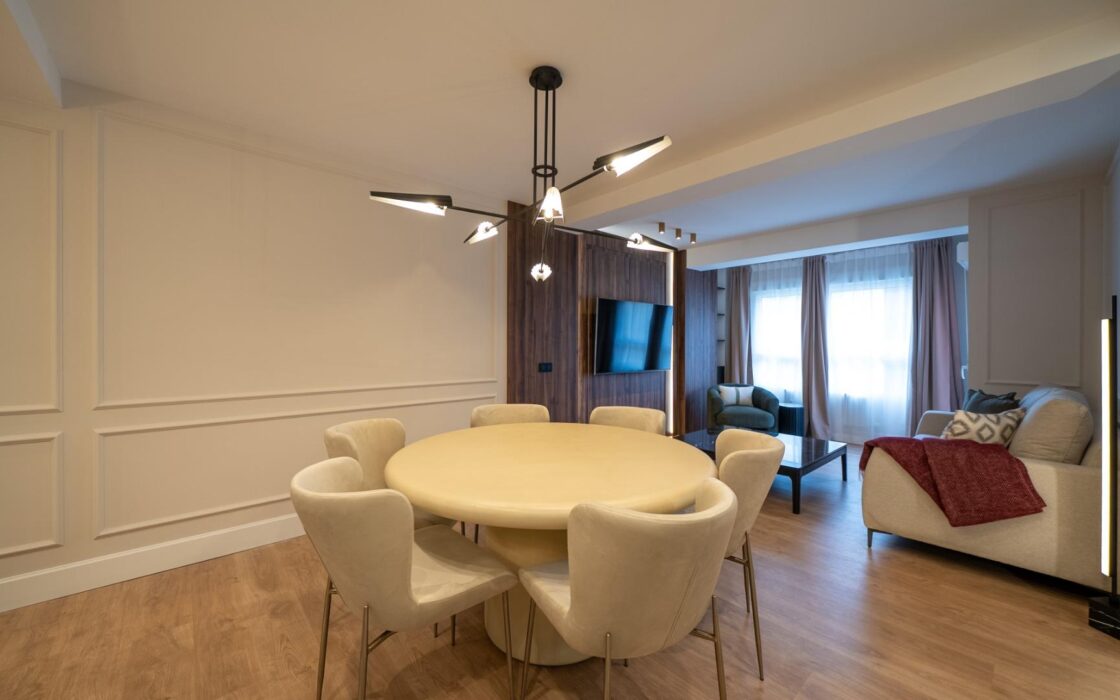 Апартаменти в Мадриді з терасою, 122 кв.м, 4 кімнати