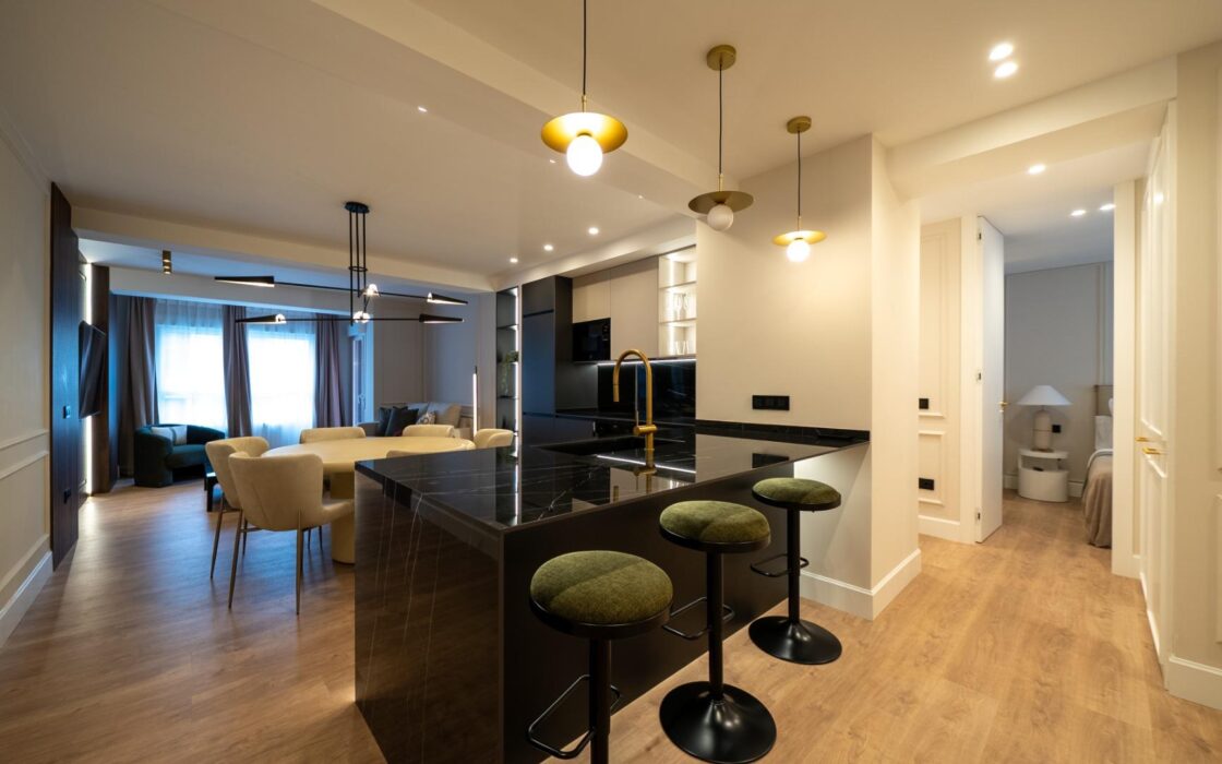 Апартаменти в Мадриді з терасою, 122 кв.м, 4 кімнати